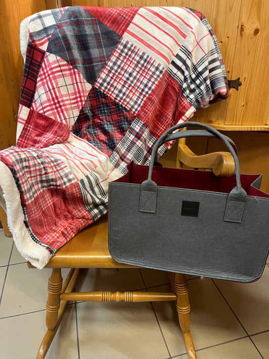 Plaid morbidotto con borsa "tirolese"