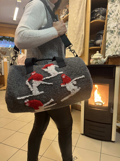 Borsone Aspen in lana cotta 40x30 cm con sciatori bianco/rosso su base grigia