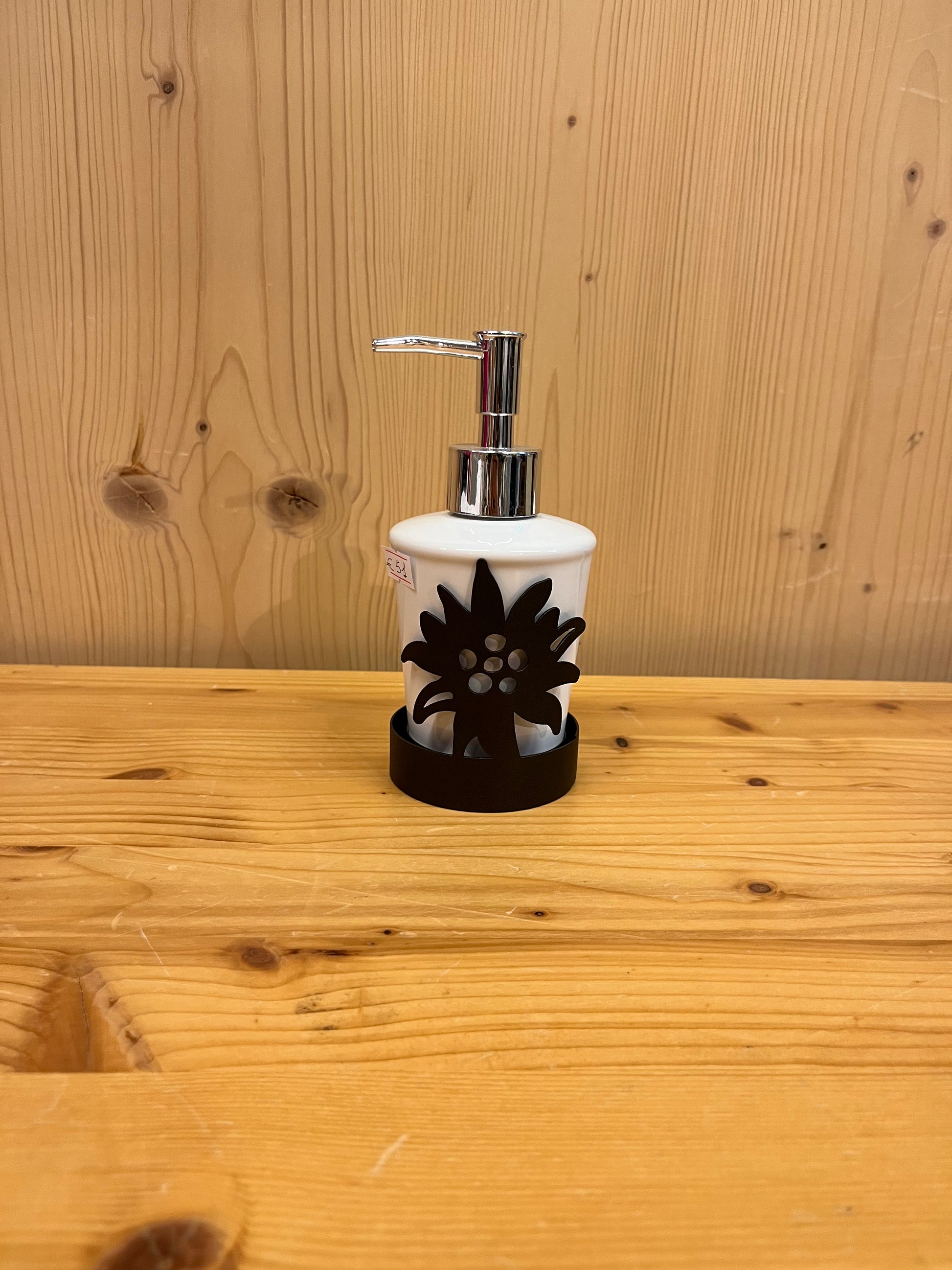 Porta sapone in ceramica con base in ferro battuto, design Stella Alpina